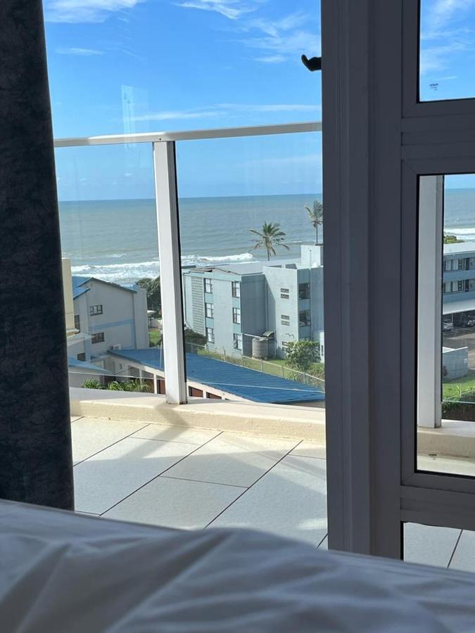 201 St Tropez, South Coast Apartment *